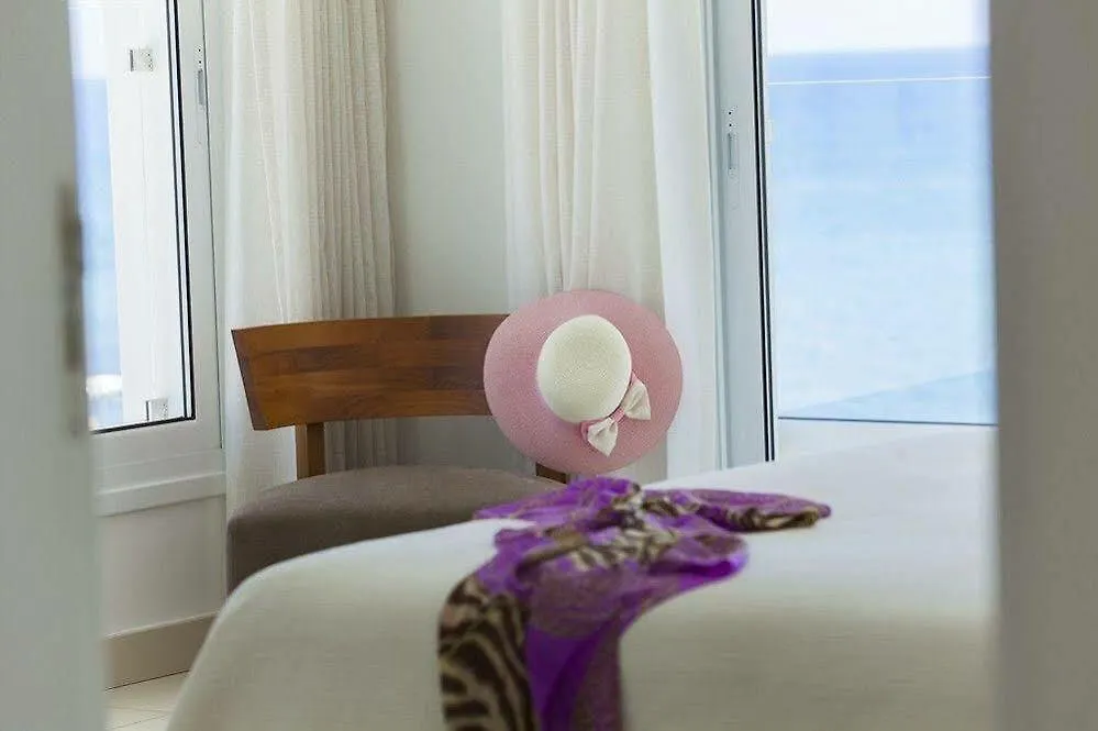 Διαμέρισμα Alia Sirina Seafront Suite Πρωταράς Κύπρος
