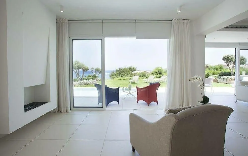 Alia Sirina Seafront Suite Πρωταράς Κύπρος