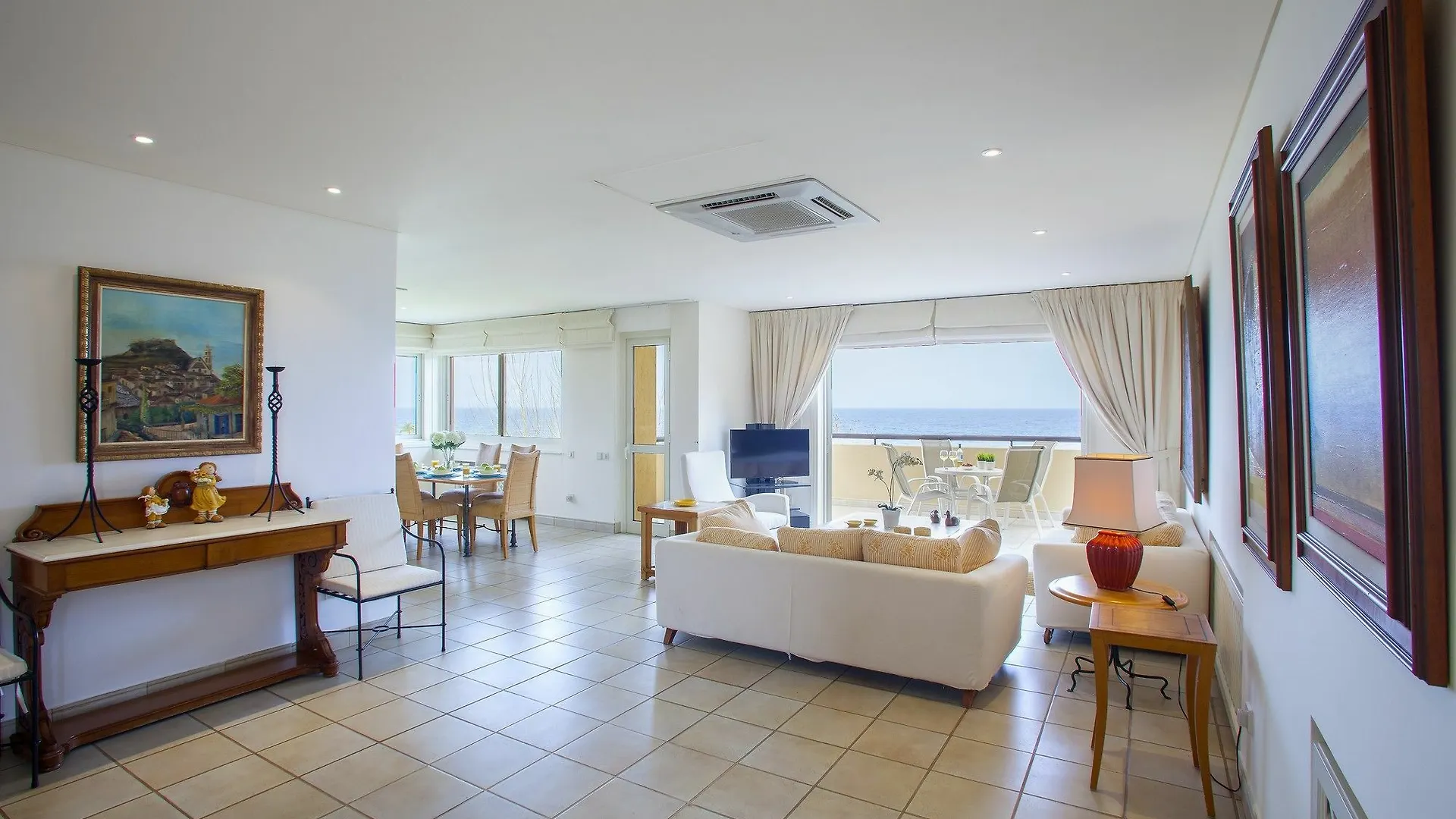 Διαμέρισμα Alia Sirina Seafront Suite Πρωταράς