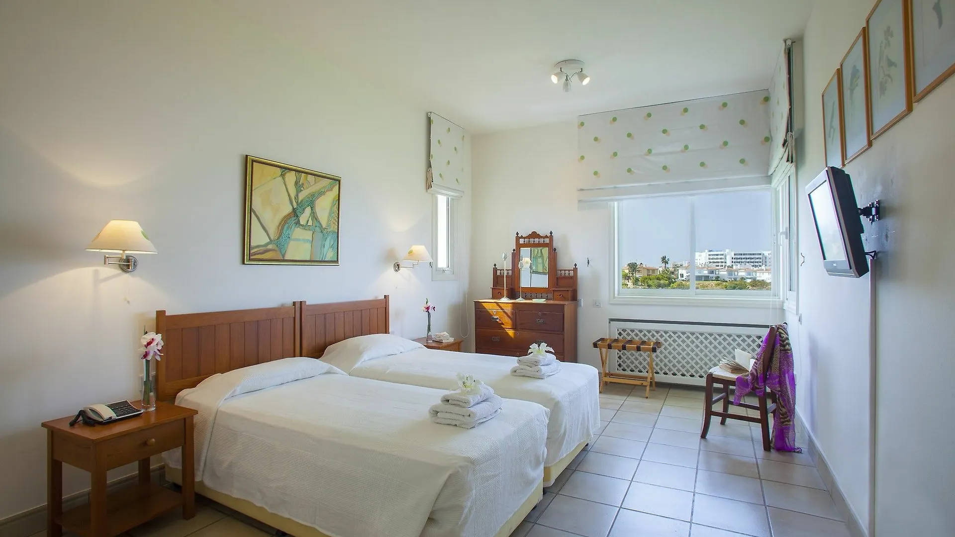 Alia Sirina Seafront Suite Πρωταράς 0*,  Κύπρος